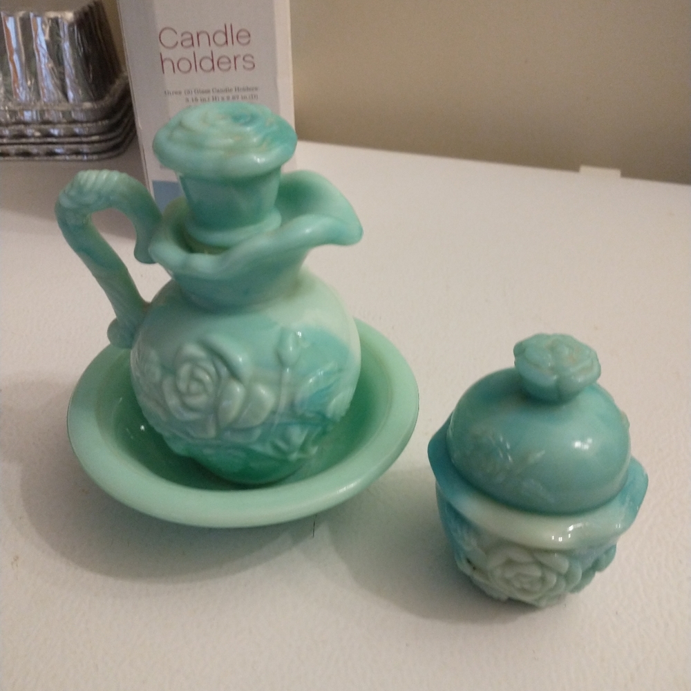 Avon collection